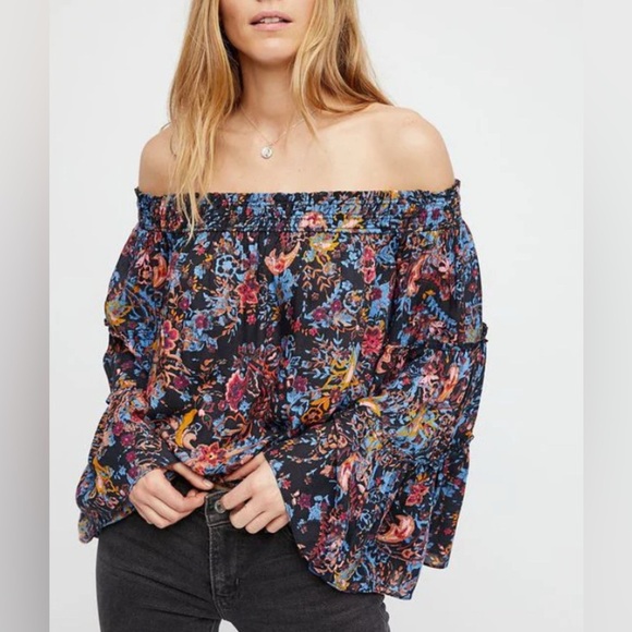 FREE PEOPLE | Free Spirit Floral Printed Off Shoulder Top in Small - Picture 5 of 6